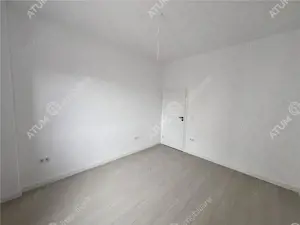 Apartament cu 3 camere 2 bai si 2 balcoane zona Rahovei Sibiu - imagine 5