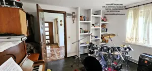 Casa la pret de apartament si teren 2358 mp, com.Girov - imagine 8