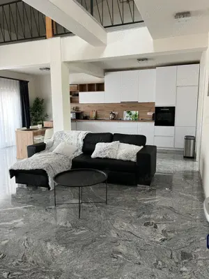 Inchiriez Apartament in Regim Hotelier in Oradea