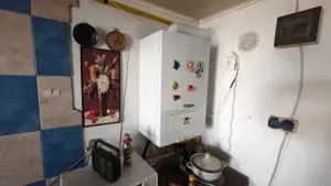 Casa de vanzare   Maracineni BZ   teren 1000mp   - imagine 4