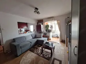 Apartament 2 camere, semidecomandat, 49 mp, zona Buziasului