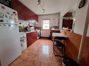 Apartament 2 camere, semidecomandat, 49 mp, zona Buziasului - imagine 5