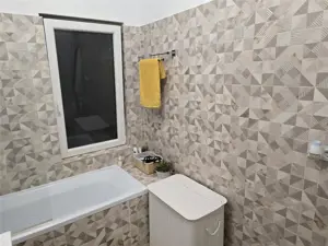 DUMBRAVITA - ETAJ 1 - LOC DE PARCARE - 3 camere - 2 bai - terasa - incalzire pardoseala - imagine 11