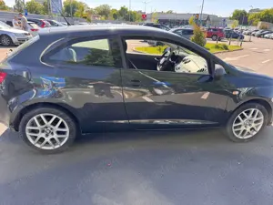 Seat Ibiza Coupe 2011 - imagine 3 Seat Ibiza Coupe 2011 - imagine 3