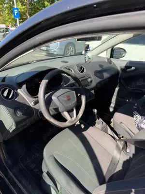 Seat Ibiza Coupe 2011 - imagine 6 Seat Ibiza Coupe 2011 - imagine 6