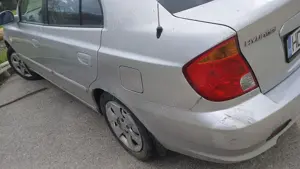 Hyundai accent 1.4 - imagine 2