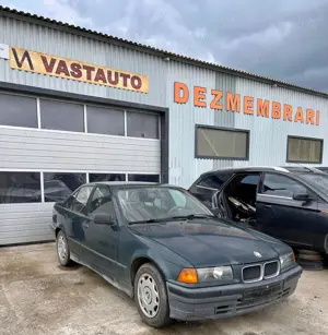 Dezmembram BMW 3 E36 – 1.6 100CP cod motor 164E1