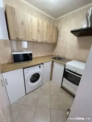 Inchiriez apartament cu o camera , situat pe Gheorghe Lazar