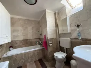 Casa individuala cu 10 camere si piscina, in Zona Dambovita COMISION 0 - imagine 18