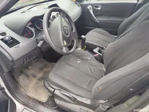 Vand Renault Megane 2 - imagine 3 Vand Renault Megane 2 - imagine 3