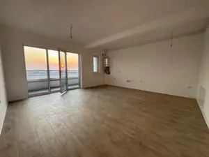 Apartament cu 3 camere nou. Finalizat. Loc de parcare inclus