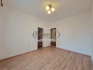 Apartament in imobil interbelic, str. Emil Racovita - imagine 5