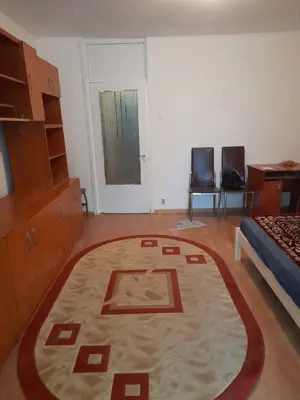 Garsoniera de Inchiriat Piata Delfinului Etaj 2 10 Direct Proprietar - imagine 2