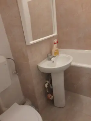 Garsoniera de Inchiriat Piata Delfinului Etaj 2 10 Direct Proprietar - imagine 7