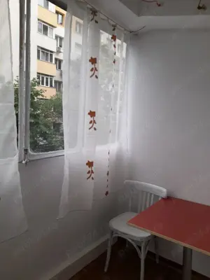 Garsoniera de Inchiriat Piata Delfinului Etaj 2 10 Direct Proprietar - imagine 8