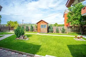 Casă / Vilă de Vânzare 200mp Teren 870mp Str. Soarelui - Valea Lupului - imagine 5
