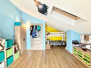 Casa individuala cu 5 camere pe 3 nivele, in Sanandrei - imagine 12