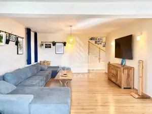 Casa individuala cu 5 camere pe 3 nivele, in Sanandrei - imagine 2