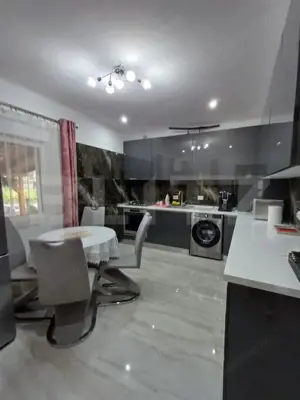 Casa cu 5 camere, 196 mp, 600 mp teren, in cartierul Primaverii - imagine 13