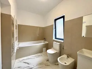 Super pret - Casa individuala cu 4 camere - Sanmihaiu Roman - imagine 6