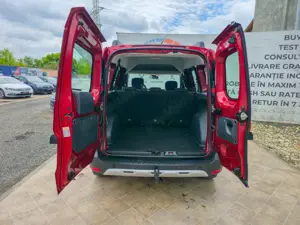 Dacia Dokker Stepway, Benzina, Livrare gratis. Garantie 12 luni . Buy back . Test drive. Rate fixe . - imagine 7