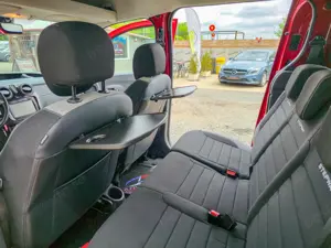 Dacia Dokker Stepway, Benzina, Livrare gratis. Garantie 12 luni . Buy back . Test drive. Rate fixe . - imagine 16