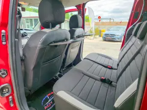 Dacia Dokker Stepway, Benzina, Livrare gratis. Garantie 12 luni . Buy back . Test drive. Rate fixe . - imagine 15