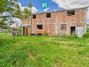 Casă mare, la rosu cu teren generos în Șimand - imagine 7