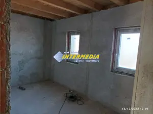 Casa noua de vanzare in Alba Iulia cu 4 camere semifinisata cu apa gaz curent - imagine 5