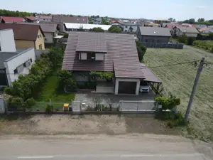 Casă Individuală | Poziție Excelentă | Garaj Portcar Pivniță | P+E+M Comision 0