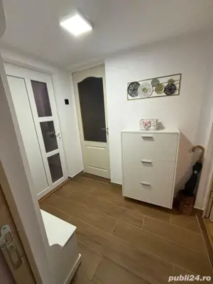 vand cabana in Risca - imagine 4