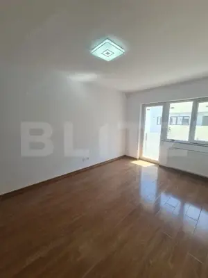 Apartament decomandat, finisaje noi, parcare subterana, zona Terra