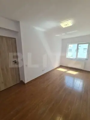 Apartament decomandat, finisaje noi, parcare subterana, zona Terra - imagine 6