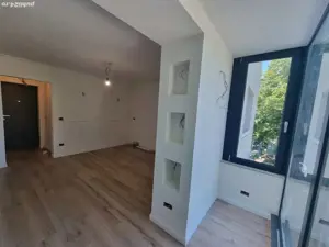 garsonieră centru etajul 1 ,confort 1 46000 euro