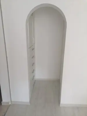 Garsoniera de inchiriat in Schei