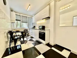 Apartament 2 camere LUX de Inchiriat, Zona Cornisa, UMFST - imagine 2