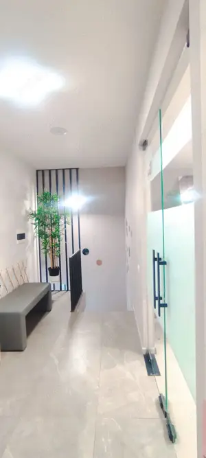 Spatiu Nou Ultracentral pretabil Firma in Cladirea Medeea Studio - imagine 9