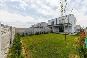 De vânzare: Duplex modern în Bucovăț – Comision 0%