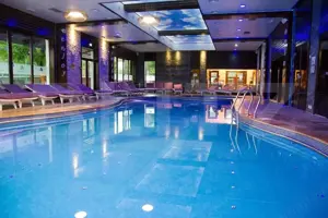 EXCLUSIVITATE! Pensiune 10 camere si Aqua parc, Prundu Bargaului - imagine 11