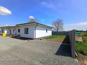 Sanandrei Duplex pe parter, Finalaziat, Buc Mobilata