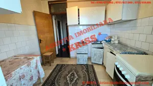Apartament 3 Camere EXERCIȚIU Confort 1 Decomandat Liber Centrală fondurile noi An 1986 - imagine 4