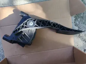 Pedala auto Opel astra