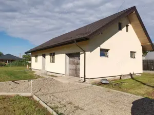 Casă în comuna Petrăchioaia, 105000 euro - imagine 2