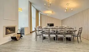 Penthouse generos cu priveliste spre Masivul Postavarul - imagine 5