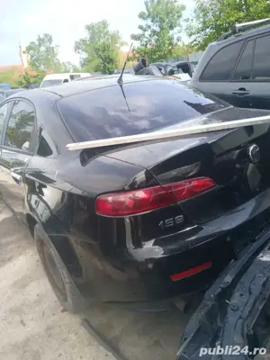 dezmembrez alfa Romeo 159