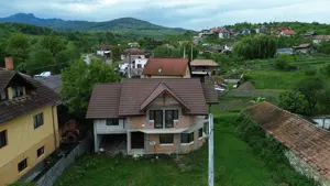 Casa    Berislavesti   Valcea