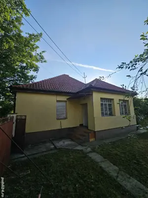 casă de vinzare,com Olari jud Arad - imagine 2