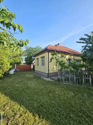 casă de vinzare,com Olari jud Arad - imagine 5