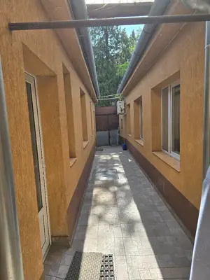 Dau in chirie Cladire birouri, ultracentral D+P+2E, 150mp pe nivel, SC tot-636 mp Inc oras , rampa,  - imagine 12