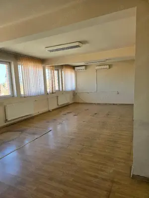 Dau in chirie Cladire birouri, ultracentral D+P+2E, 150mp pe nivel, SC tot-636 mp Inc oras , rampa,  - imagine 15